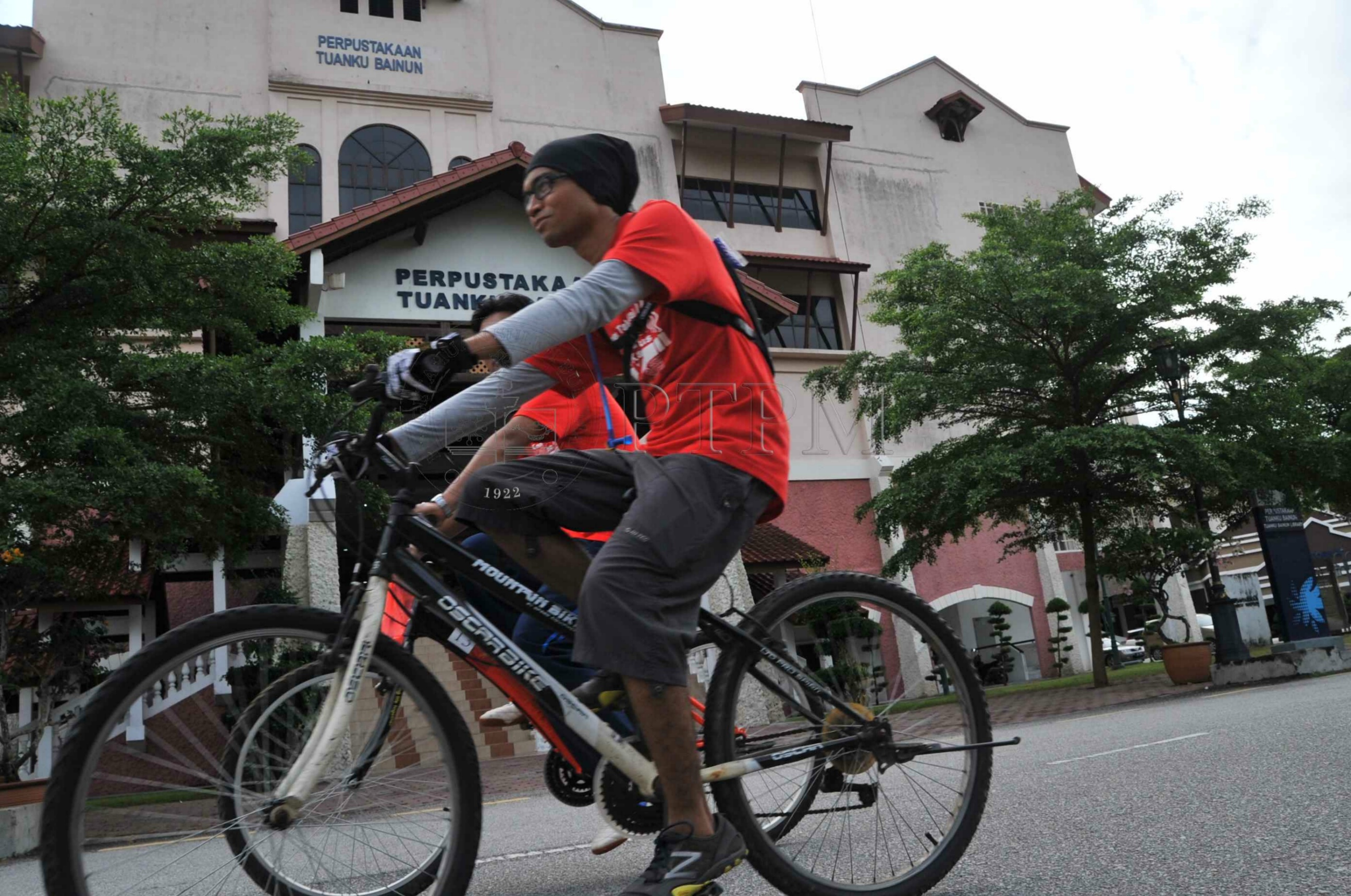 PRO 14 117 ROKOK PRO 9255